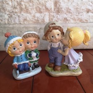 Vintage Lot Of 2 Tender Times Girl Kissing Boy & Kids With Snow Ball
